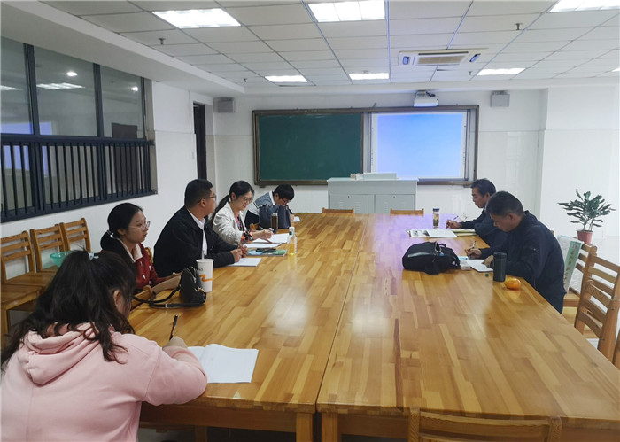 指引新課程新教材實(shí)施之路 構(gòu)建教師專業(yè)成長(zhǎng)三重境界(圖12)