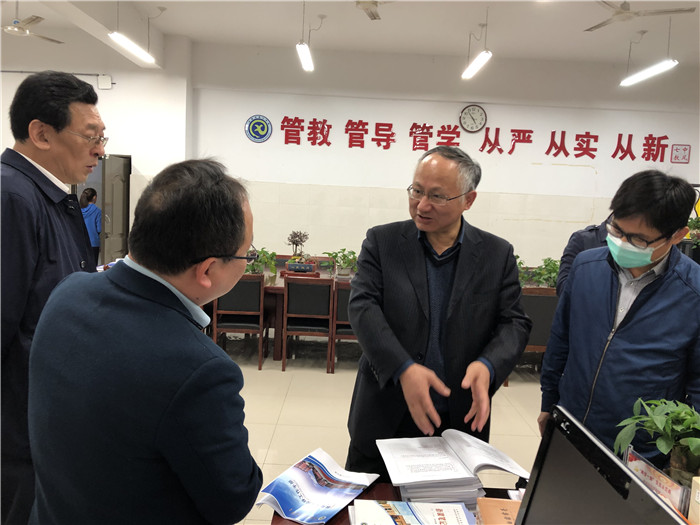 以教學(xué)視導(dǎo)為契機(jī) 深入課堂抓質(zhì)量(圖2)