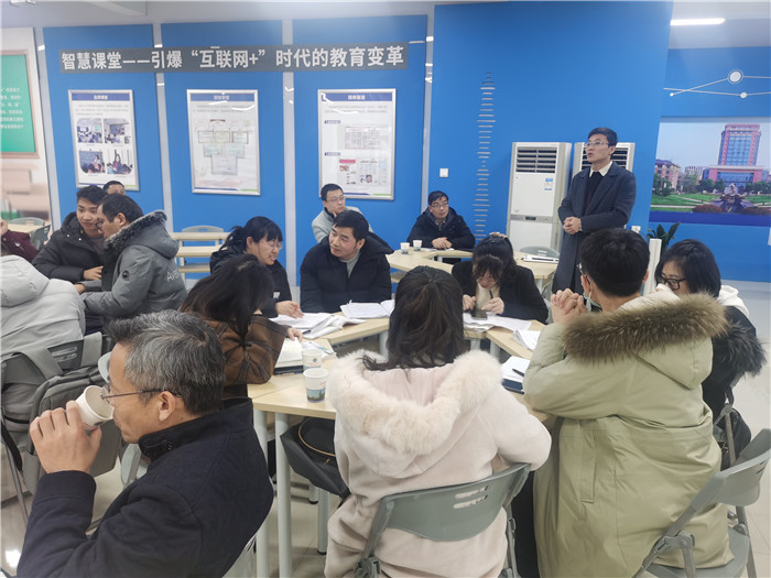 高二級(jí)部：同課異構(gòu)締結(jié)友誼、教研興校開拓天地(圖5)