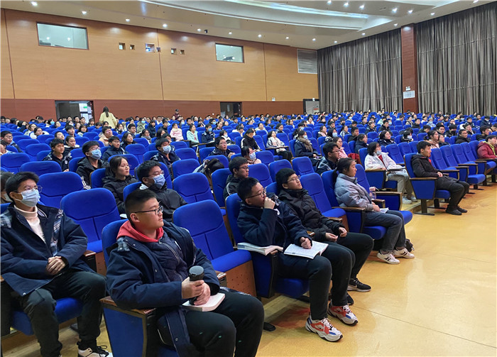 團(tuán)委：戲曲講堂進(jìn)校園，傳統(tǒng)文化共傳承(圖2)