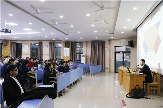 團委：加強青少年法制教育，促進青少年健康成長(圖1)