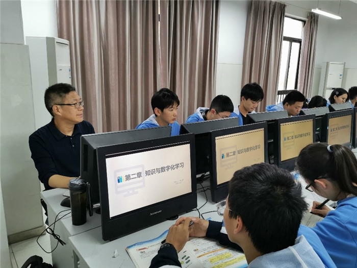 合肥七中教育教學(xué)視導(dǎo)信息技術(shù)、通用技術(shù)篇(圖2)
