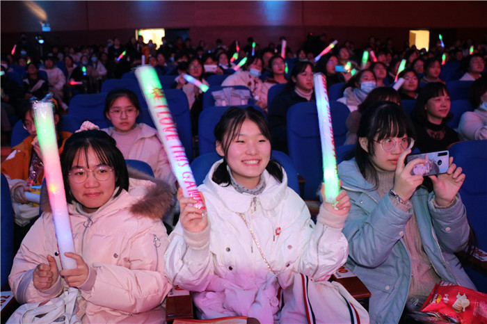 政教處:美德 美言 美行 以美育人,筑夢(mèng) 逐夢(mèng) 圓夢(mèng) 奮進(jìn)七中(圖28)