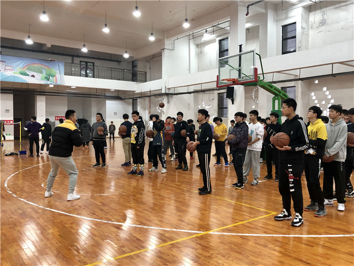 體育組：讓運(yùn)動(dòng)成為習(xí)慣，讓生命更加精彩(圖1)