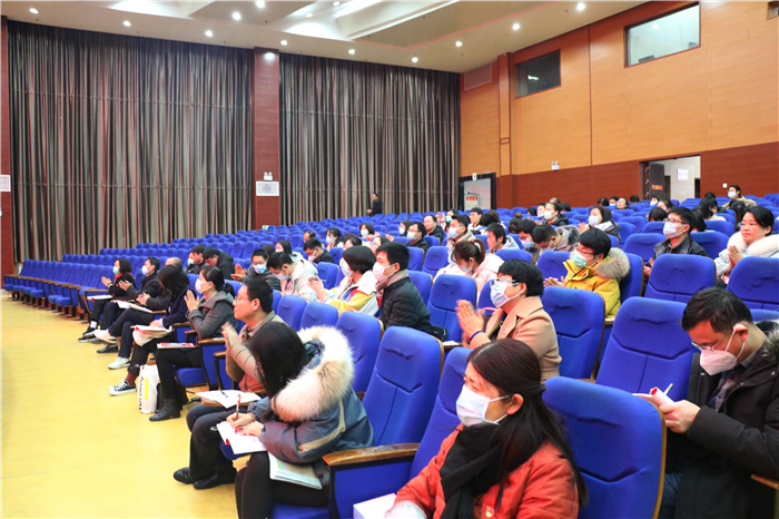 學習貫徹黨的十九屆五中全會精神市教育局黨委宣講團走進合肥七中(圖4)