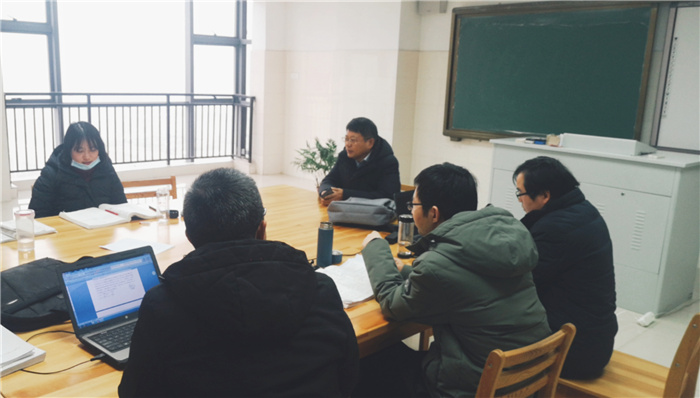 教科研處:步履穩(wěn)踏教研路 冬日回首溢芬芳(圖1)