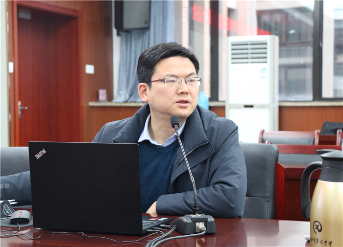 教科研處:專家指導優(yōu)化課題準備 研討推進領航教育熱點(圖6)