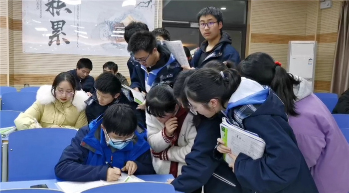 教務(wù)處:深入實踐 學(xué)中有悟(圖2)