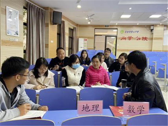 辦公室：回顧入黨初心，牢記黨員使命(圖4)