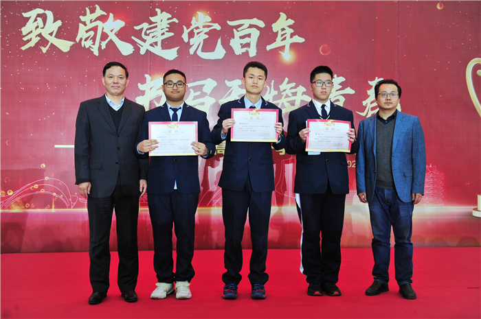 高一級(jí)部：致敬建黨百年，書寫無(wú)悔青春(圖14)