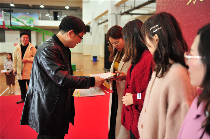 高一級(jí)部：致敬建黨百年，書寫無(wú)悔青春(圖10)