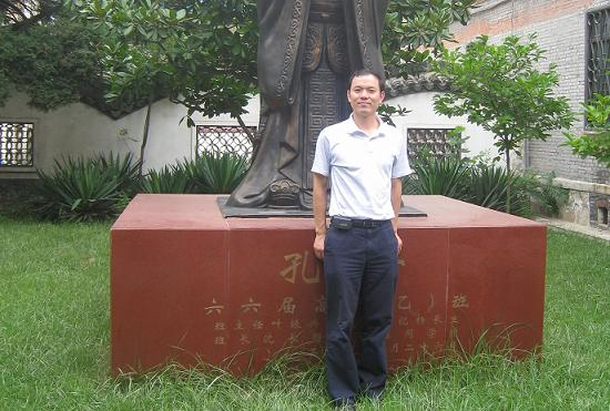 語文高級(jí)教師蘇衛(wèi)兵老師簡介(圖1)