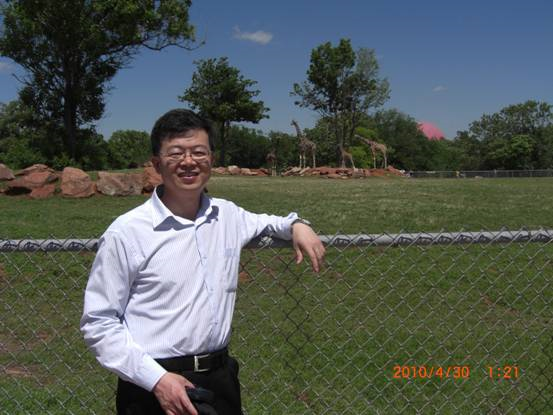 英語高級教師李躍鵬老師簡介(圖1)