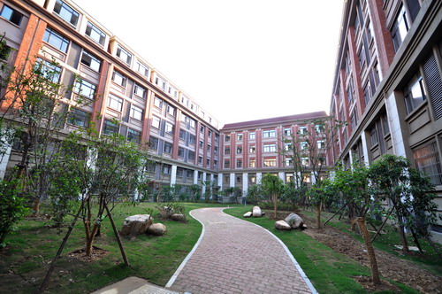 《合肥日報》探訪合肥七中新校區(qū)（上）(圖4)