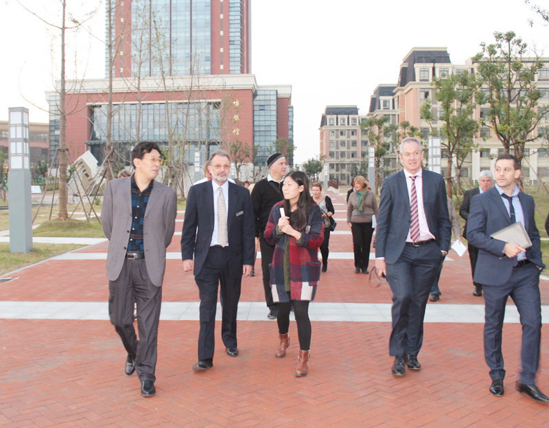 深入開展國(guó)際交流  共享中西文化盛宴(圖2)