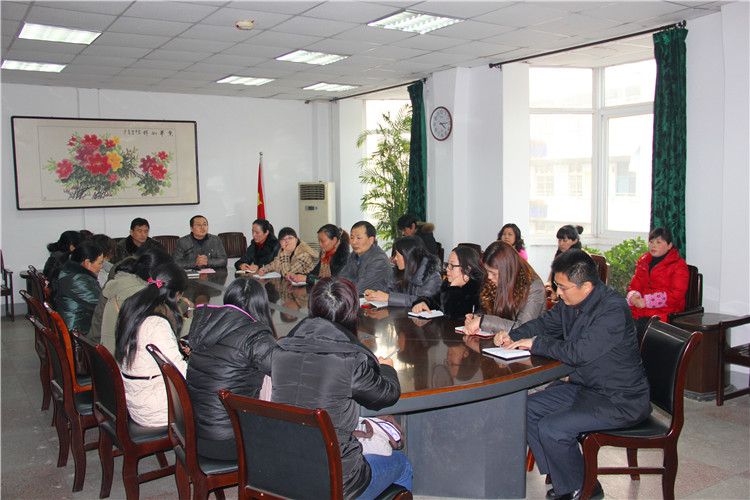 家校合璧共筑學(xué)生成長路 教管并舉齊繪育人發(fā)展卷(圖2)