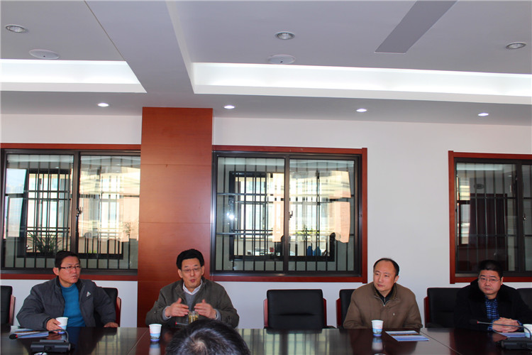 太和一中來(lái)我校參觀交流(圖2)