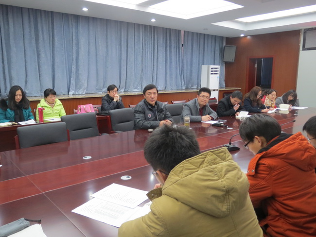 共聚愛心話教育，素質(zhì)拓展育英才(圖1)