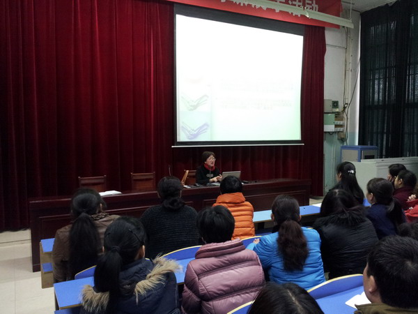 指導(dǎo)家長釋放壓力 助力學(xué)生靜心備考(圖1)