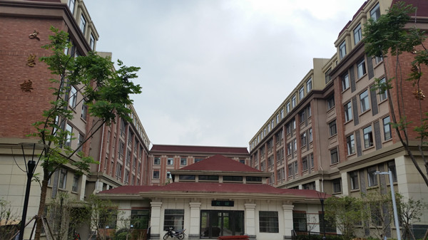 寄宿制管理，新七中靚麗的名片(圖1)