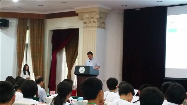 盛夏，遇見(jiàn)最美的校園(圖1)