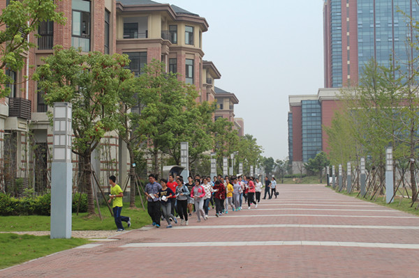 合肥七中9?18“珍愛和平，熱愛生命”主題教育活動圓滿落幕(圖1)