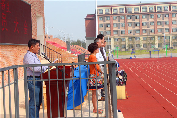 軍訓(xùn)號(hào)角吹響  學(xué)子夢想起航(圖5)