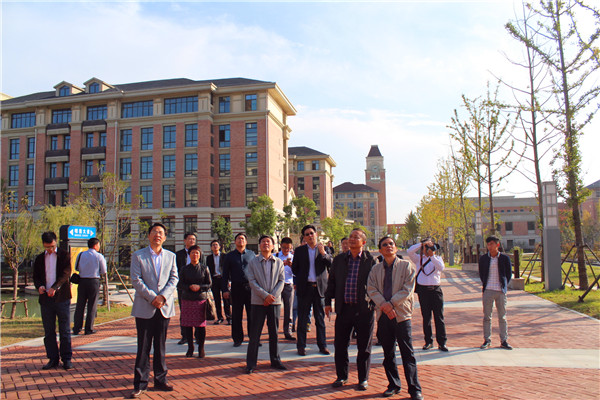 合肥七中:珠海教育考察團(tuán)來校參觀交流(圖1)