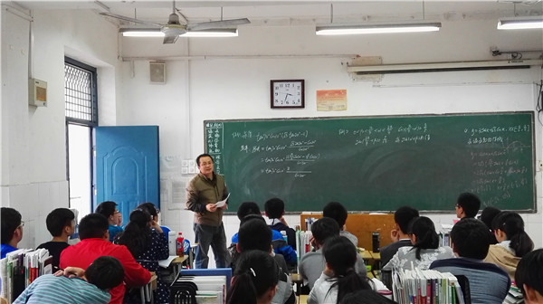 外修內(nèi)勉齊頭并進(jìn) 常規(guī)常態(tài)刷新高度(圖1)