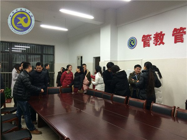 攜手共勉，托起希望(圖2)