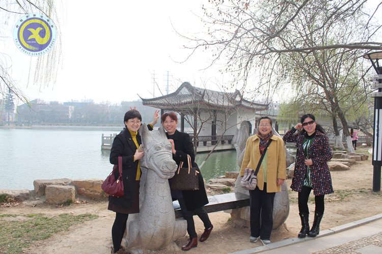 陽(yáng)春三月我最美 歡聲笑語(yǔ)合歡樂(lè)(圖1)