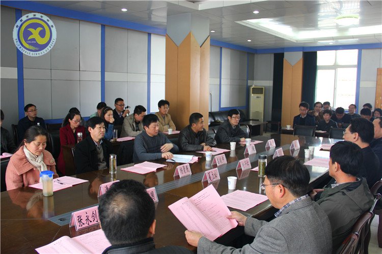 “二輪研討”助力高效課堂 “三校交流”共創(chuàng)六月華章(圖2)