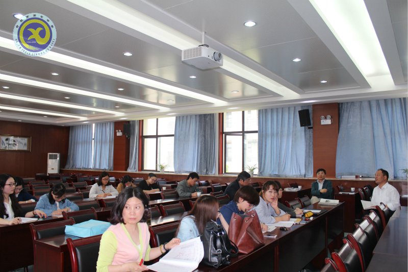 同課異構(gòu)展風(fēng)采 傾心點(diǎn)評促發(fā)展(圖1)