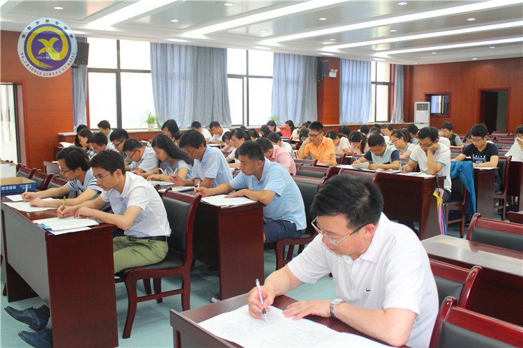 牢記黨章內(nèi)容  舉行黨章測(cè)試(圖3)