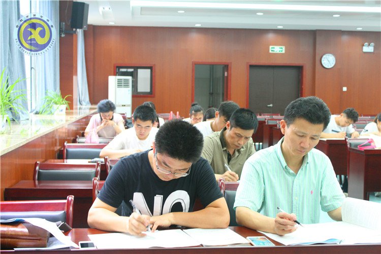 牢記黨章內(nèi)容  舉行黨章測(cè)試(圖4)