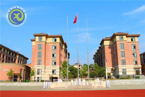 輝煌甲子驚艷會(huì)師，華麗轉(zhuǎn)身新征起航(圖2)