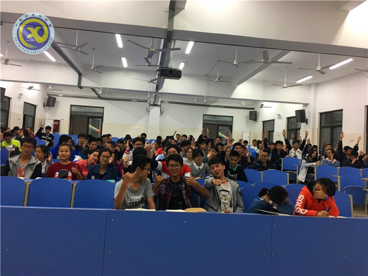 樹立服務意識 爭當小管理者(圖2)