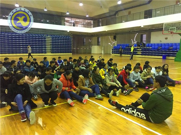 體驗籃球魅力 重視全面發(fā)展(圖8)