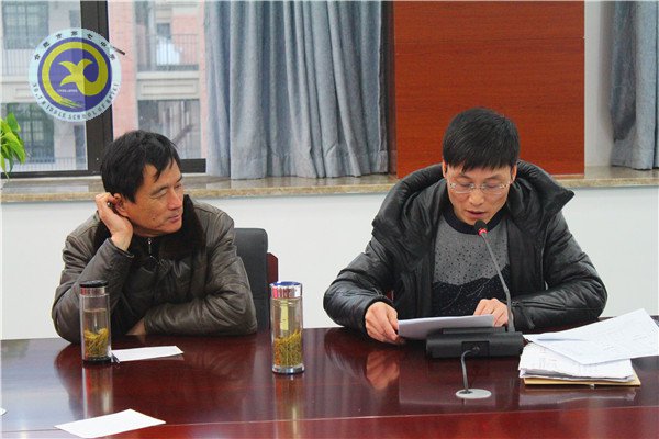 立足本職，向奉獻看齊(圖1)