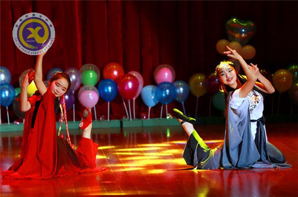 師生歡聚迎新年，載歌載舞譜新篇(圖12)