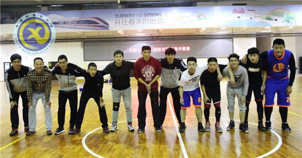  群雄角逐，誰(shuí)主籃壇(圖1)