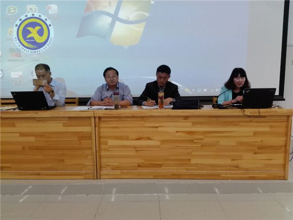 青年教師初長成 匯報(bào)課上顯風(fēng)采(圖3)