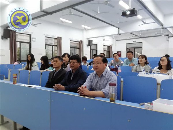 青年教師初長成 匯報(bào)課上顯風(fēng)采(圖7)