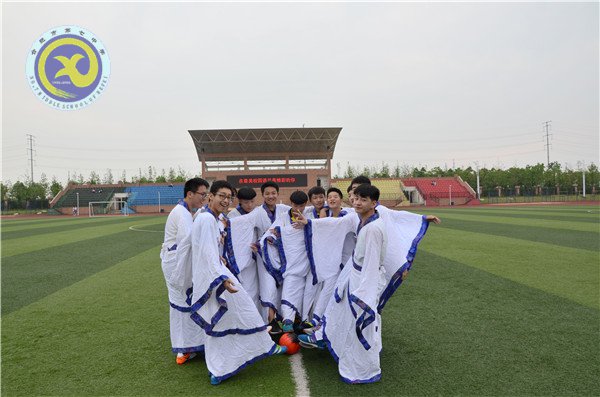 社團(tuán)文化展學(xué)生智慧 實(shí)踐創(chuàng)新樹綜合人才(圖8)