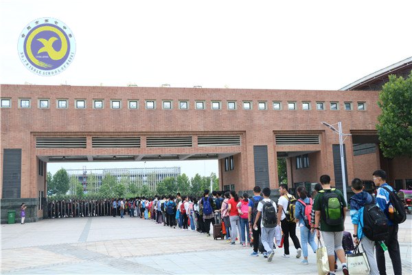 前瞻統(tǒng)籌喜迎新學(xué)期 精細(xì)實(shí)施多彩第一課(圖12)