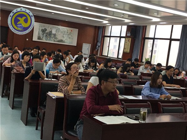  長(zhǎng)風(fēng)破浪會(huì)有時(shí)，直掛云帆濟(jì)滄海(圖1)