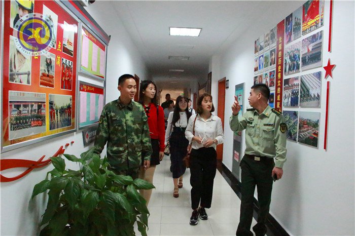  軍民魚(yú)水情，歡樂(lè)慶佳節(jié)(圖6)