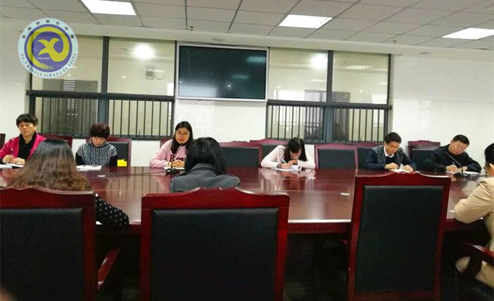 加強常規(guī)管理，提升教育素養(yǎng)(圖1)