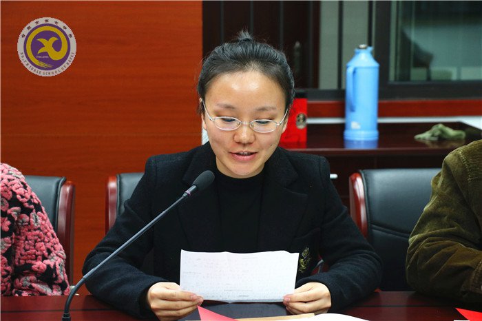 集體誦讀《黨章》 聚焦黨員發(fā)展(圖3)