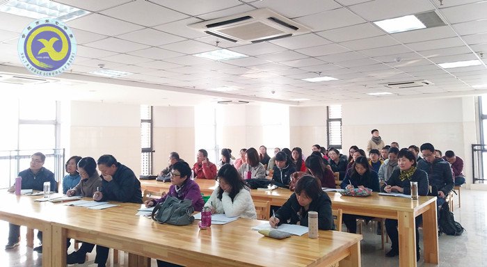 一川霜葉爭嬌艷 智慧展示競風(fēng)流(圖2)